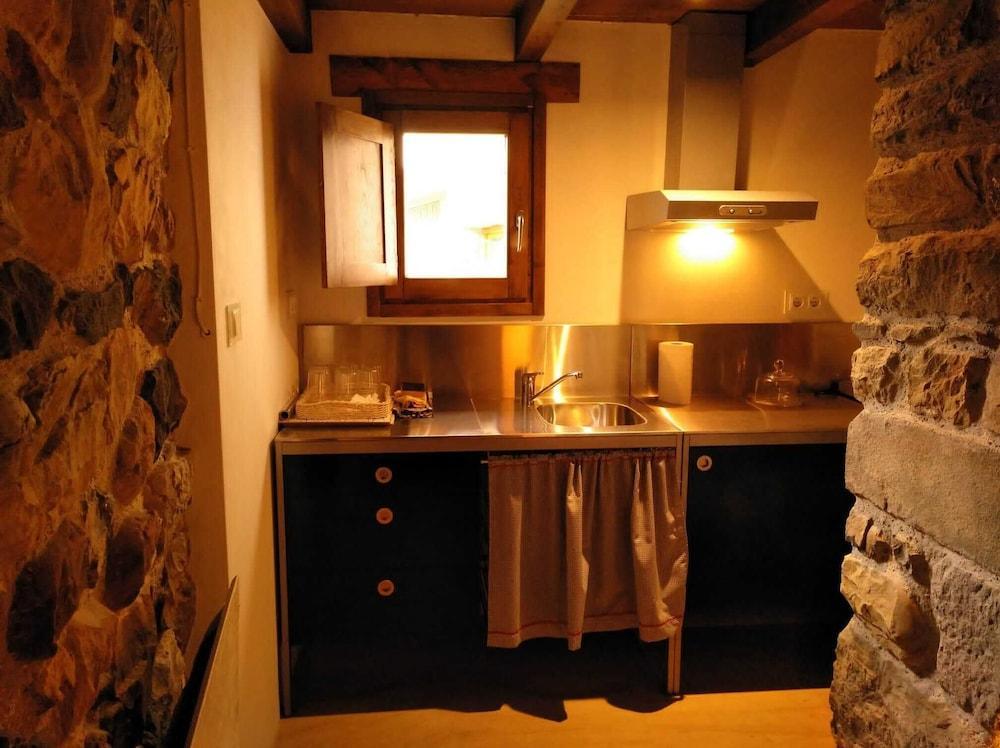 Hotel Rural La Plaza Caso Εξωτερικό φωτογραφία