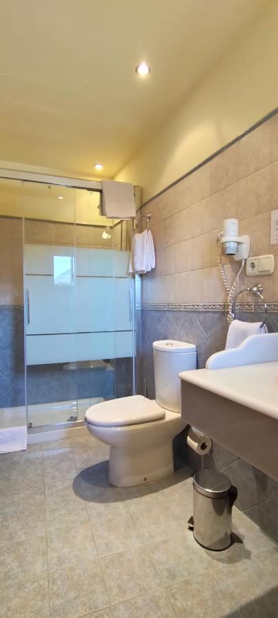 Hotel Rural La Plaza Caso Εξωτερικό φωτογραφία